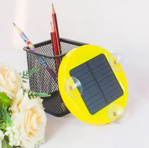 Ghito | Solar Window Charger